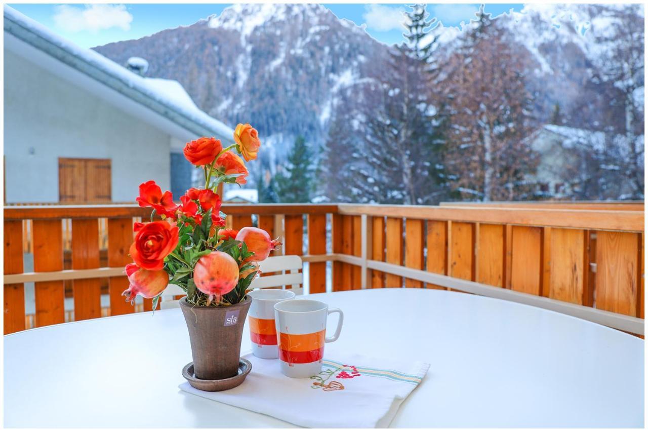 Casa Quadrifoglio A 3 Minuti Dalle Piste Da Sci Lägenhet Gressoney-Saint-Jean Exteriör bild